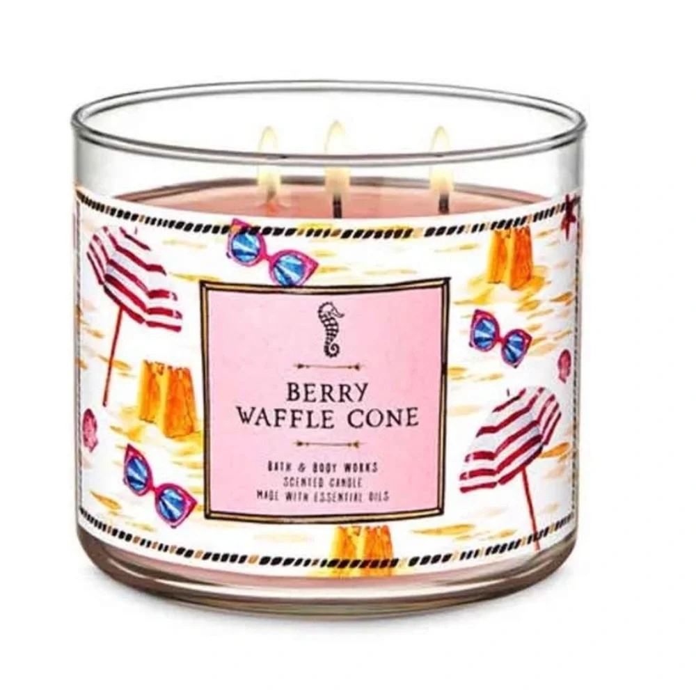 B&BW Berry Waffle Cone 3-Wick Candle